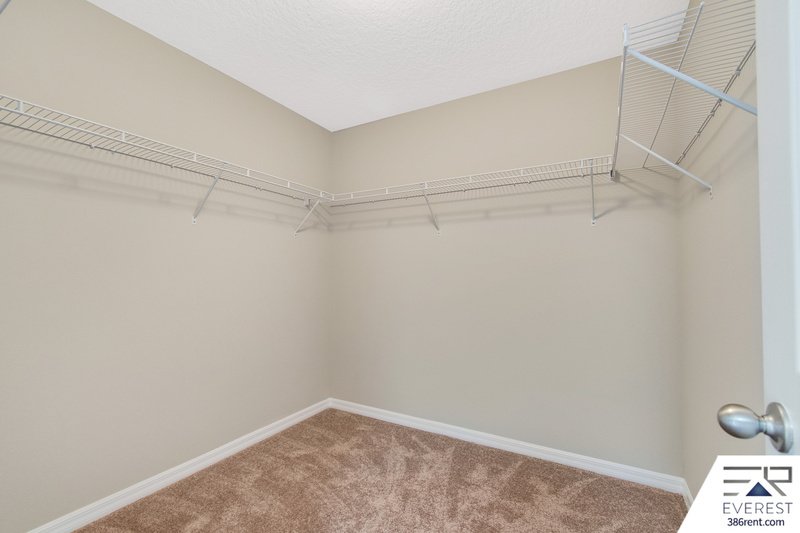 FULLY FENCED, LIKE NEW 4/2/2 IN DESIRABLE INDIAN TRAILS property image