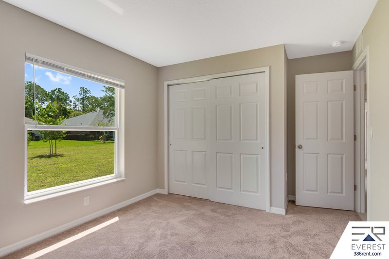 FULLY FENCED, LIKE NEW 4/2/2 IN DESIRABLE INDIAN TRAILS property image