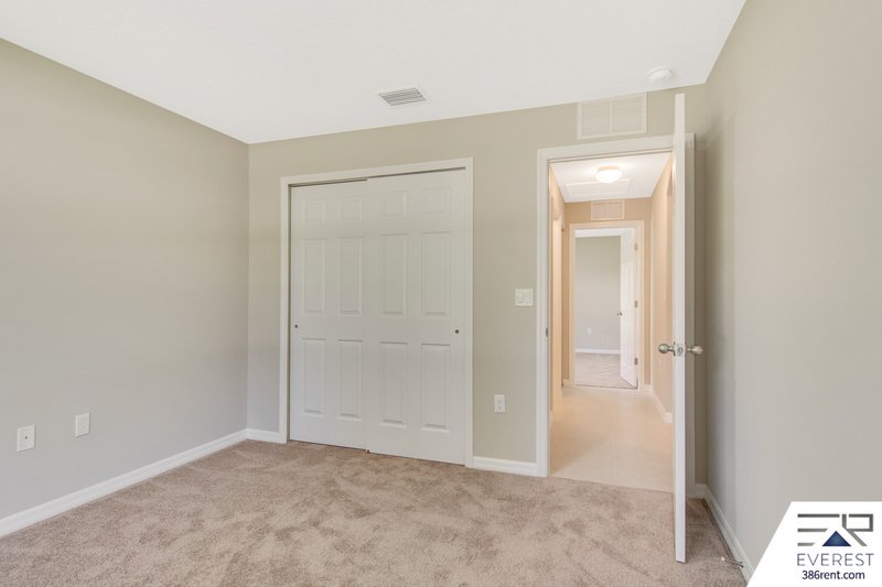 FULLY FENCED, LIKE NEW 4/2/2 IN DESIRABLE INDIAN TRAILS property image