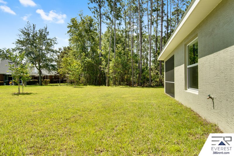FULLY FENCED, LIKE NEW 4/2/2 IN DESIRABLE INDIAN TRAILS property image