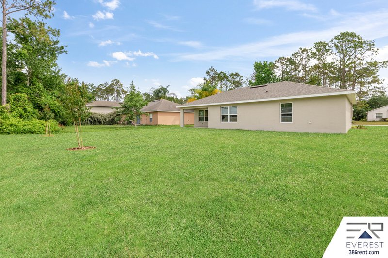 FULLY FENCED 3/2/2 IN DESIRABLE QUAIL HOLLOW property image