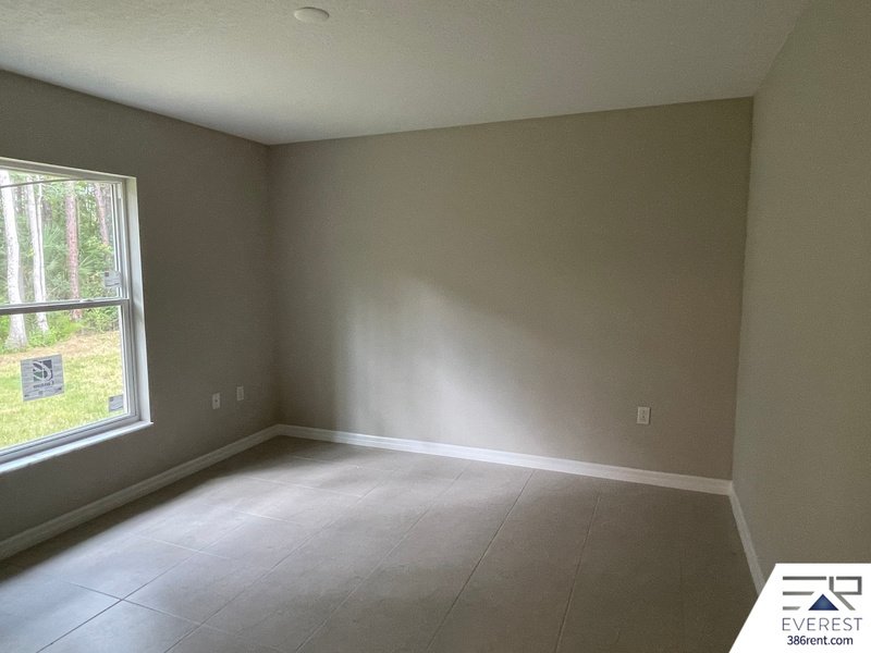 LIKE NEW 4/2/2 ON A CUL DE SAC IN BEAUTIFUL SEMINOLE WOODS property image