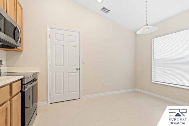LIKE NEW 4/2/2 ON A CUL DE SAC IN DESIRABLE INDIAN TRAILS property image