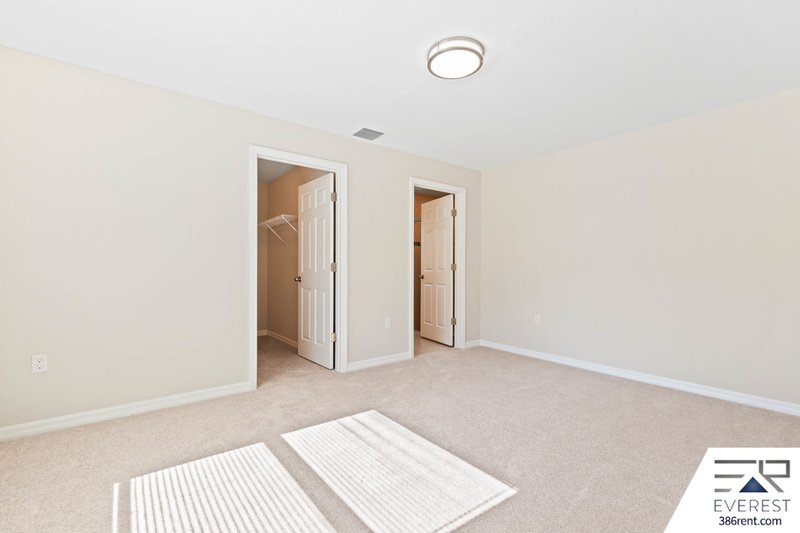 LIKE NEW 4/2/2 ON A CUL DE SAC IN DESIRABLE INDIAN TRAILS property image