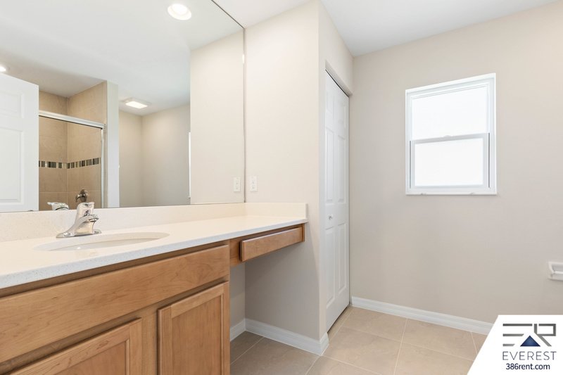LIKE NEW 4/2/2 ON A CUL DE SAC IN DESIRABLE INDIAN TRAILS property image