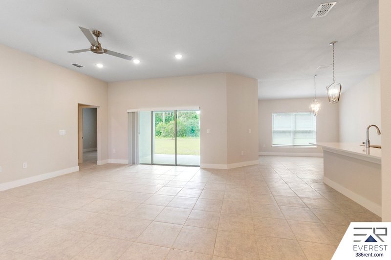 LIKE NEW, UPGRADED 3/2/2 IN POPULAR LEHIGH WOODS property image