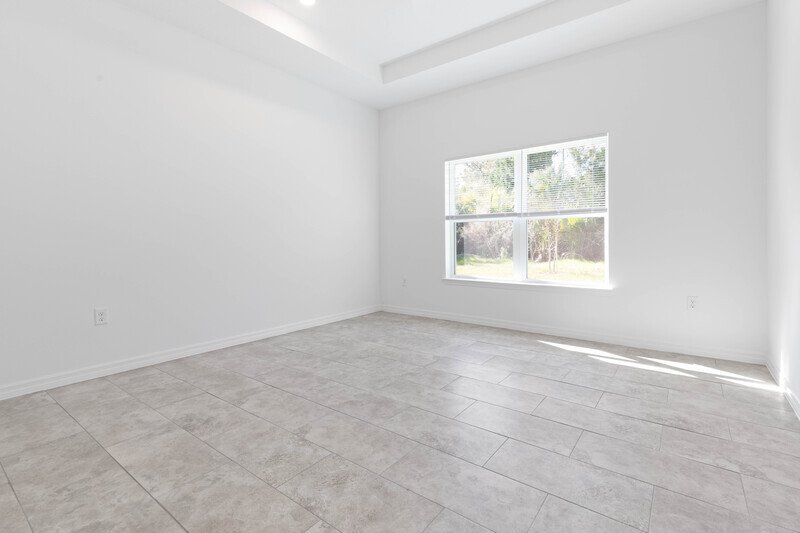 LIKE NEW 3/2/2 TOWNHOME IN POPULAR PINE GROVE property image