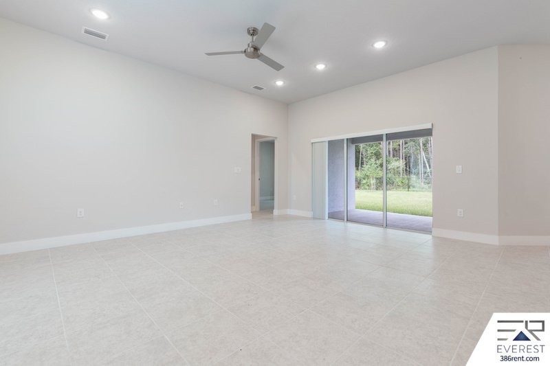 FULLY FENCED 3/2/2 ON A CUL DE SAC IN BEAUTIFUL QUAIL HOLLOW property image