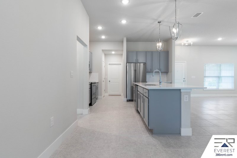 FULLY FENCED 3/2/2 ON A CUL DE SAC IN BEAUTIFUL QUAIL HOLLOW property image