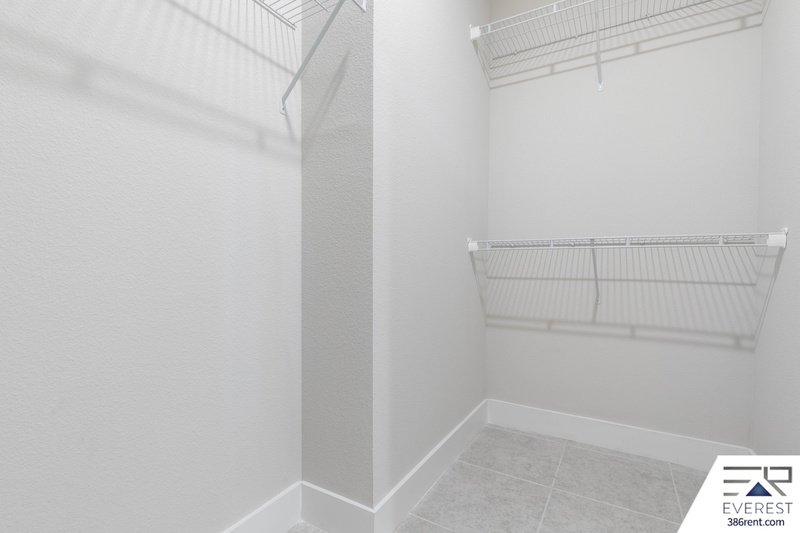 FULLY FENCED 3/2/2 ON A CUL DE SAC IN BEAUTIFUL QUAIL HOLLOW property image