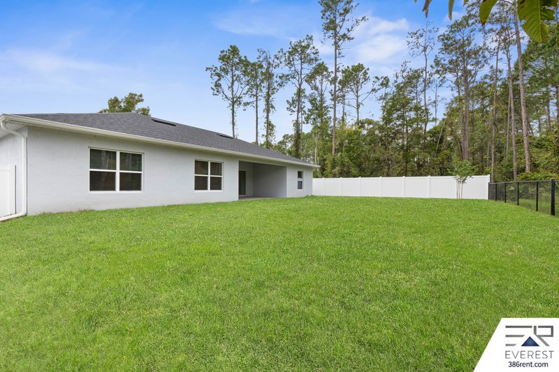 FULLY FENCED 3/2/2 ON A CUL DE SAC IN BEAUTIFUL QUAIL HOLLOW property image