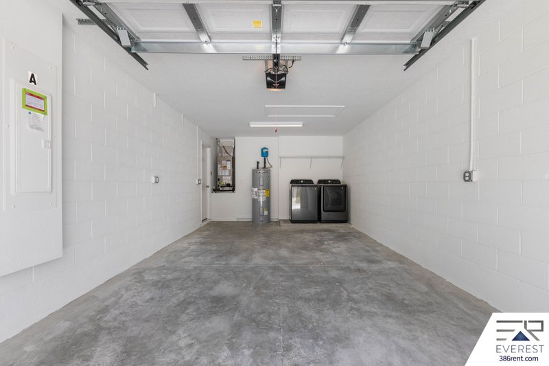 Brand New, fully fenced on a quiet cul-de-sac property image
