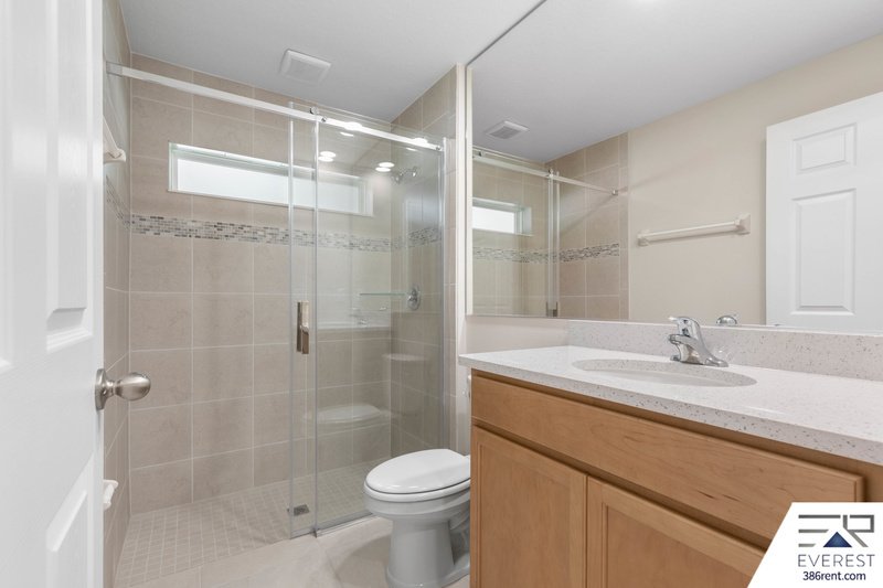 Brand New, fully fenced on a quiet cul-de-sac property image