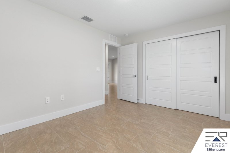 FULLY FENCED, COMPLETELY RENOVATED 3/2/2 ON A CUL-DE-SAC IN THE HEART OF PALM COAST property image