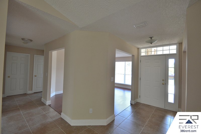 SPACIOUS 4/2/2 IN DESIRABLE MATANZAS WOODS property image