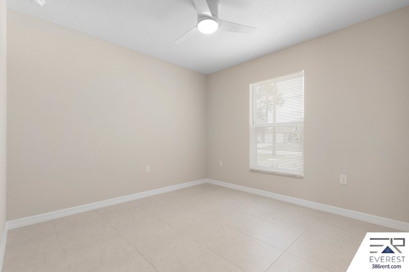 Brand New, fully fenced on a quiet cul-de-sac property image
