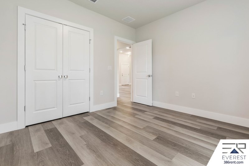 LIKE NEW, UPGRADED 3/2/2 IN THE HEART OF PALM COAST property image