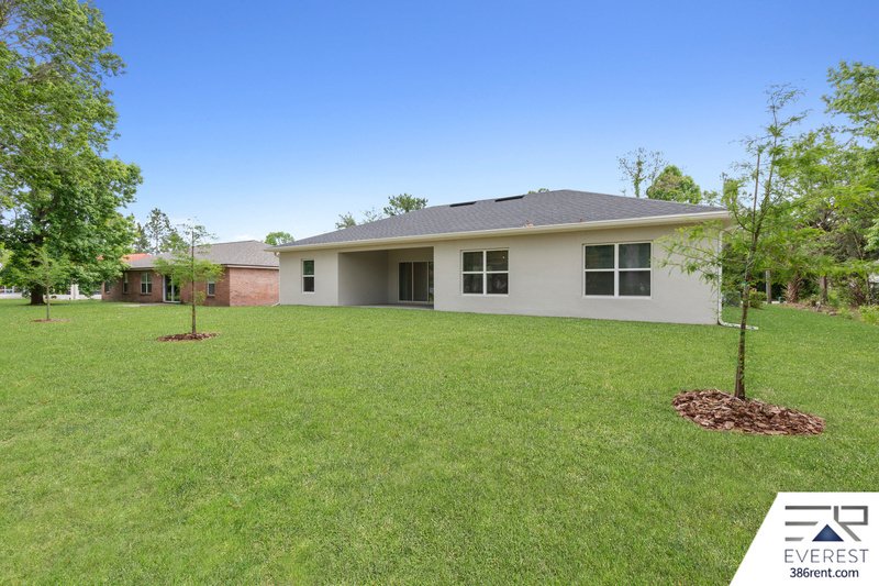 LIKE NEW, UPGRADED 3/2/2 IN THE HEART OF PALM COAST property image