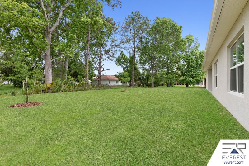 LIKE NEW, UPGRADED 3/2/2 IN THE HEART OF PALM COAST property image