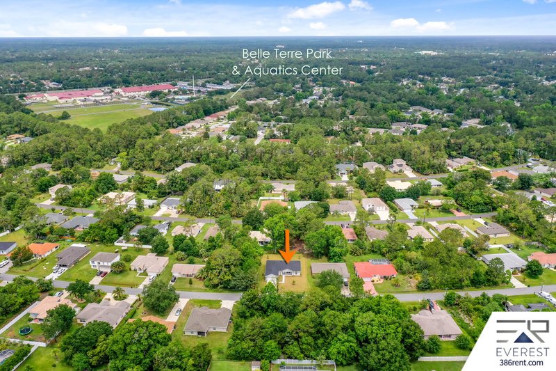 LIKE NEW, UPGRADED 3/2/2 IN THE HEART OF PALM COAST property image
