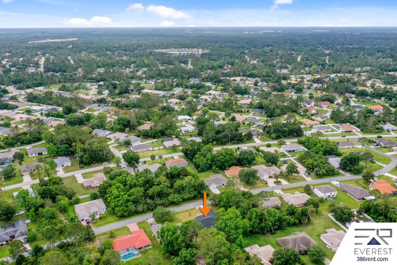 LIKE NEW, UPGRADED 3/2/2 IN THE HEART OF PALM COAST property image