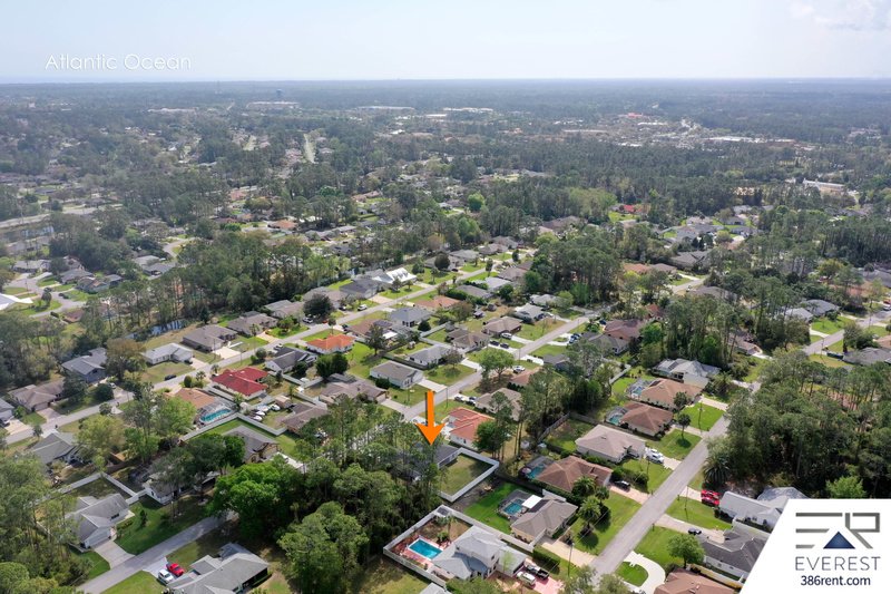 FULLY FENCED, LIKE NEW 3/2/2 IN DESIRABLE INDIAN TRAILS property image