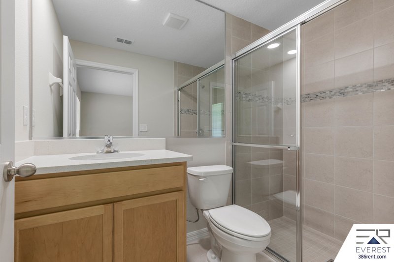 Brand New, fully fenced on a quiet cul-de-sac property image