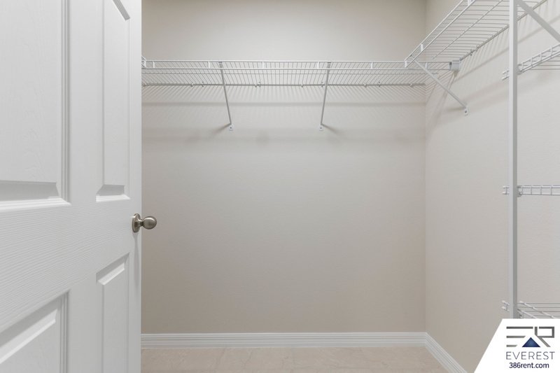 Brand New, fully fenced on a quiet cul-de-sac property image