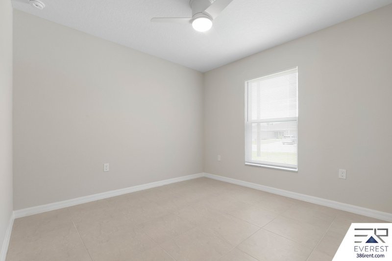 Brand New, fully fenced on a quiet cul-de-sac property image
