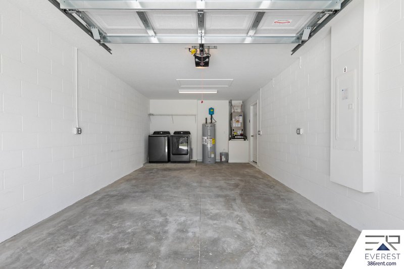 Brand New, fully fenced on a quiet cul-de-sac property image