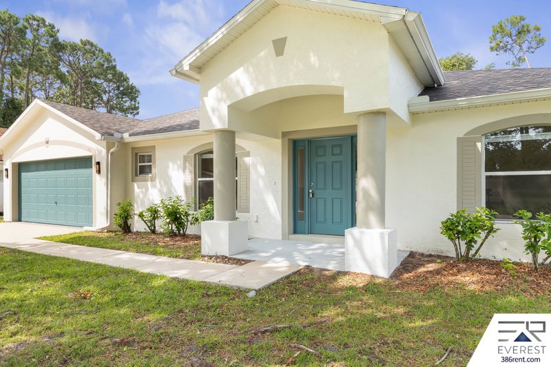 FULLY FENCED, SPACIOUS 4+DEN/3/2 IN DESIRABLE INDIAN TRAILS property image