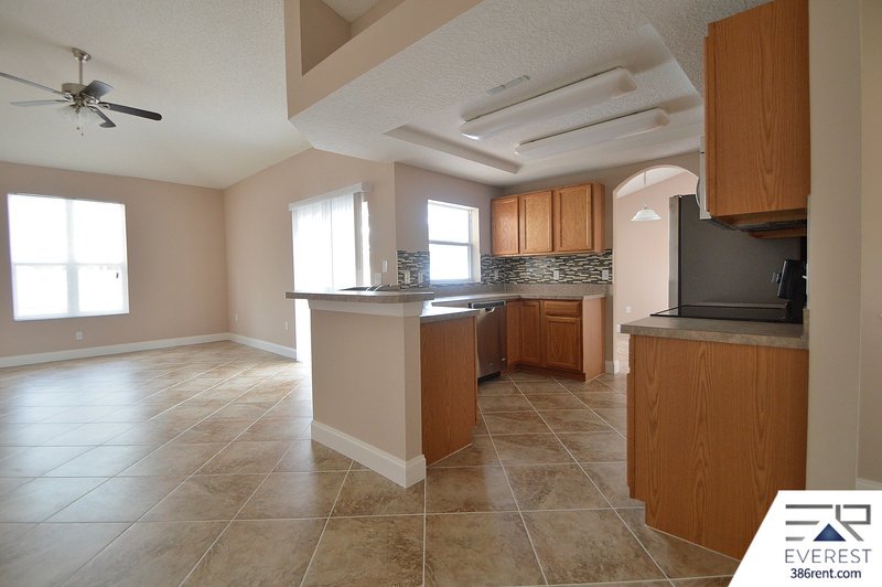 FULLY FENCED 3/2/2 POOL HOME IN DESIRABLE PALM HARBOR property image