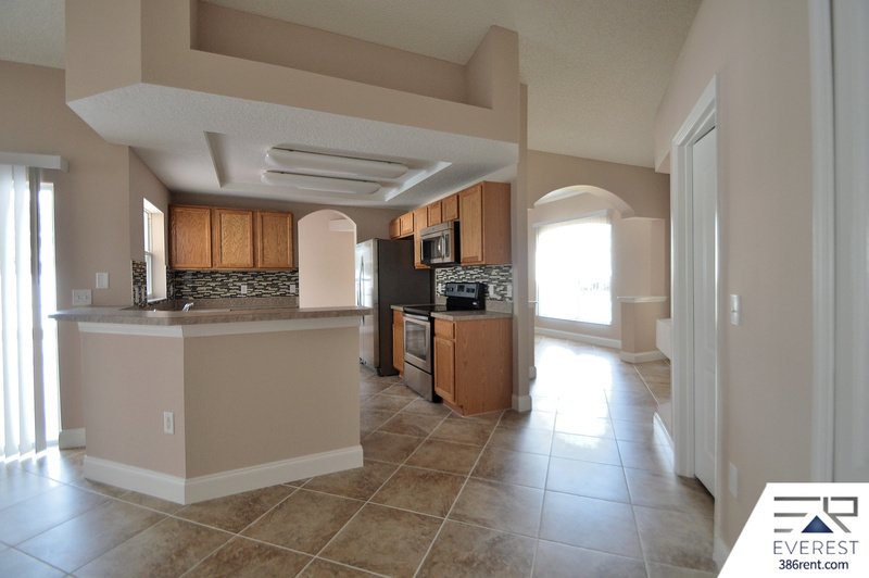 FULLY FENCED 3/2/2 POOL HOME IN DESIRABLE PALM HARBOR property image