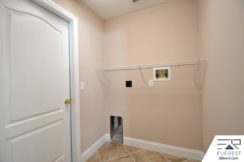 FULLY FENCED 3/2/2 POOL HOME IN DESIRABLE PALM HARBOR property image