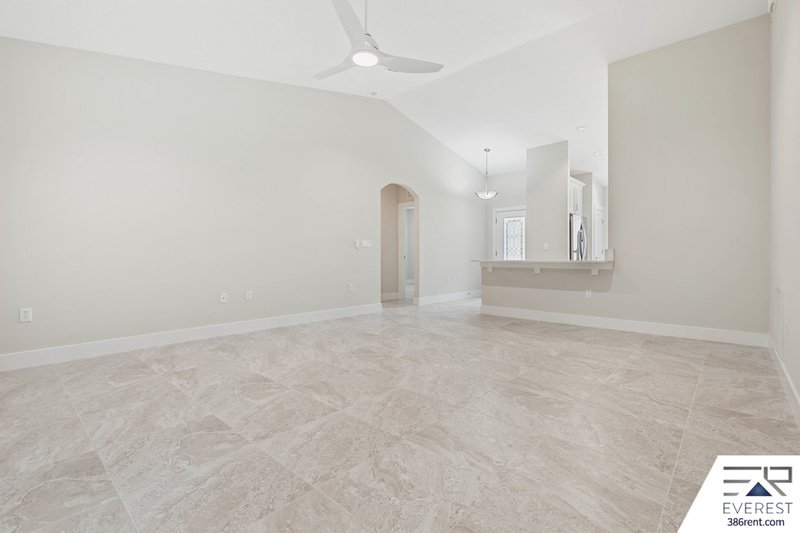 CUSTOM BUILT, LIKE NEW 4/2/2, fully fenced on a quiet cul-de-sac property image