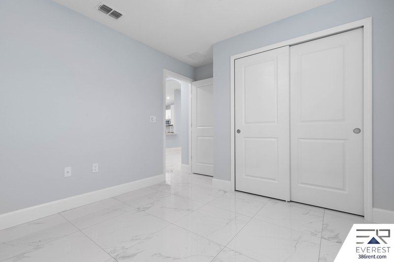 CUSTOM BUILT, BRAND NEW, FULLY FENCED 3/2/1 IN PEACEFUL QUAIL HOLLOW property image