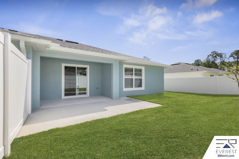 CUSTOM BUILT, BRAND NEW, FULLY FENCED 3/2/1 IN PEACEFUL QUAIL HOLLOW property image